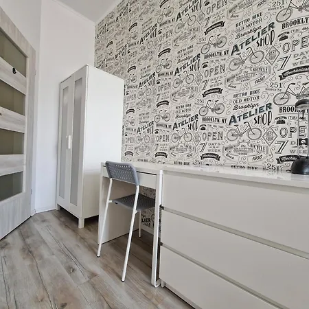 Staszica 6 By Zen4guest - Old Town Walk - 6 Bedrooms Apartament *